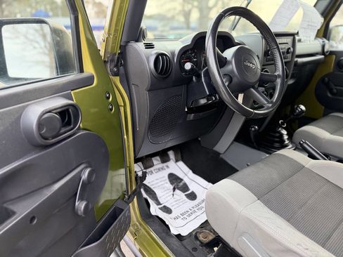 Used 2007 Jeep Wrangler X AWD/4WD image 9