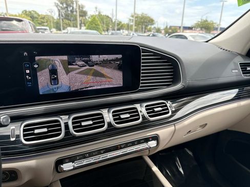 Certified 2026 Mercedes-Benz GLS 450 4MATIC image 28