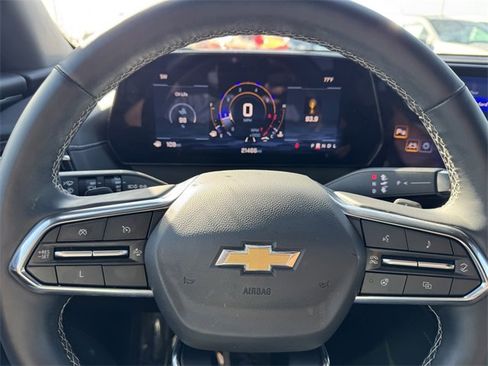 Certified 2025 Chevrolet Traverse LT image 21