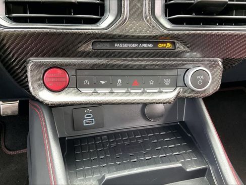 Used 2024 Ford Mustang GT Premium w/ GT Performance Package RWD image 29