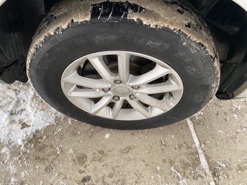 Used 2014 Dodge Journey SXT w/ Flexible Seating Group image 24