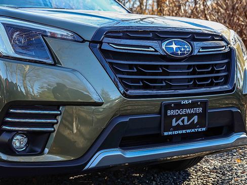 Used 2024 Subaru Forester Touring image 28