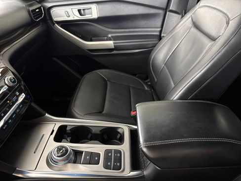 Used 2021 Ford Explorer Limited w/ Equipment Group 301A image 20