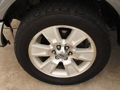 Used 2013 Ford F150 Lariat w/ Luxury Equipment Group image 22