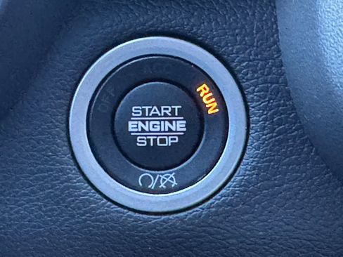 Used 2024 RAM 2500 Lone Star w/ Sport Appearance Package image 14