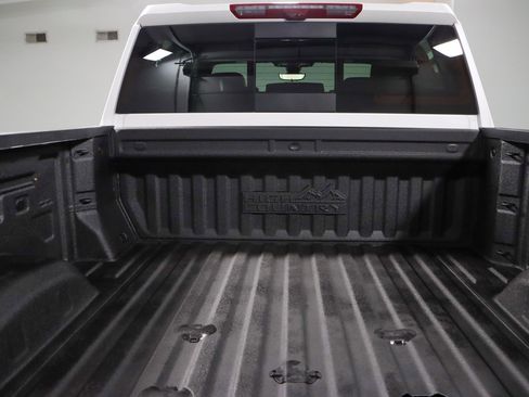 Used 2023 Chevrolet Silverado 2500 High Country w/ Z71 Off-Road Package image 32