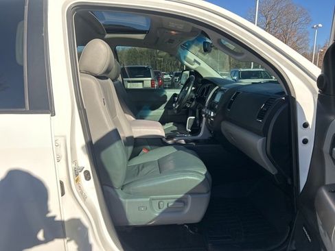 Used 2015 Toyota Sequoia Limited image 16