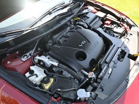 Used 2023 Nissan Maxima SL FWD image 14