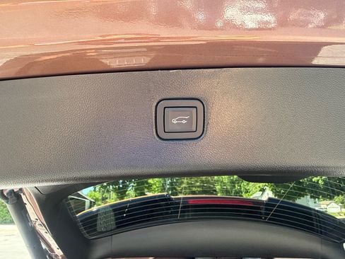 Used 2023 Chevrolet Blazer LT w/ Convenience Package AWD/4WD image 16