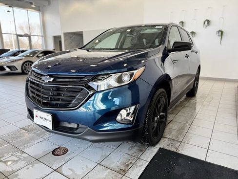 Used 2020 Chevrolet Equinox LT w/ Sport Edition image 33