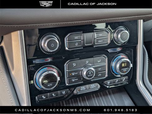 Used 2024 GMC Yukon Denali image 18