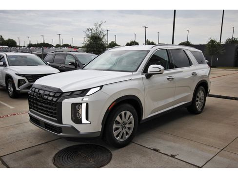 Certified 2025 Hyundai Palisade SEL AWD/4WD image 3
