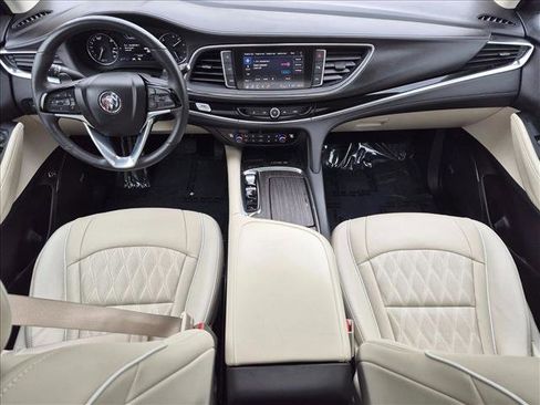 Used 2023 Buick Enclave Avenir w/ Avenir Technology Package AWD/4WD image 19