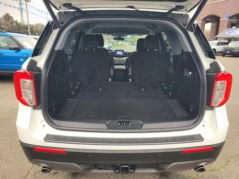 Certified 2023 Ford Explorer XLT w/ Equipment Group 202A image 8