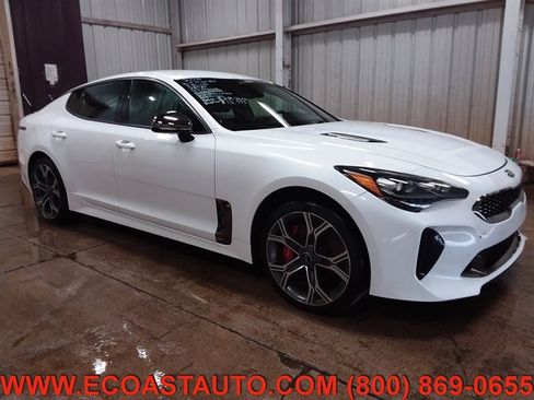 Used 2019 Kia Stinger GT image 4
