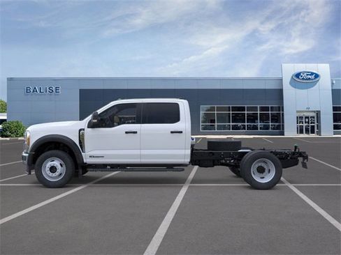New 2025 Ford F450 XL w/ XL Chrome Package image 3