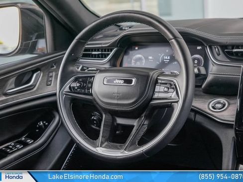 Used 2021 Jeep Grand Cherokee L Overland AWD/4WD image 23