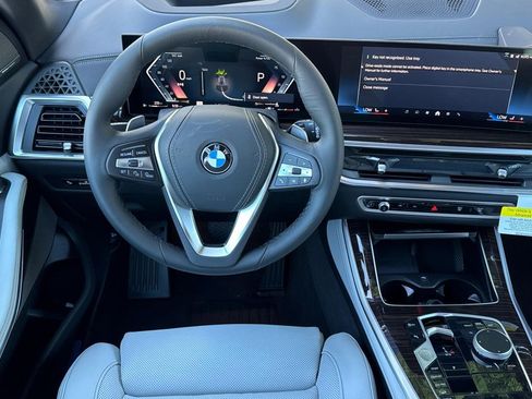 Used 2026 BMW X5 xDrive40i image 26