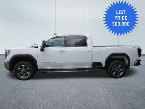 New 2026 GMC Sierra 2500 SLE w/ SLE Value Package; AWD/4WD image 3