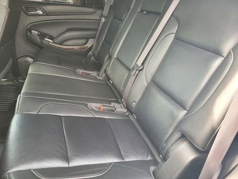 Used 2017 Chevrolet Tahoe LT w/ LT Signature Package image 13