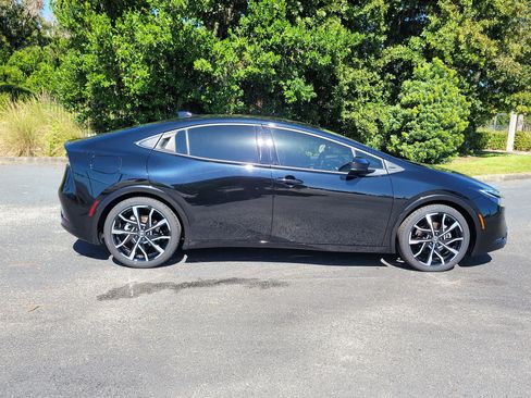 Certified 2024 Toyota Prius Prime image 8