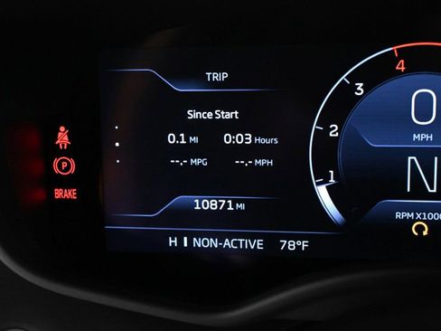 Used 2023 McLaren GT image 11