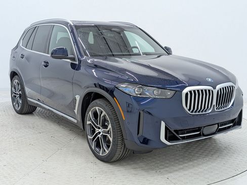 New 2026 BMW X5 xDrive50e w/ Executive Package image 7
