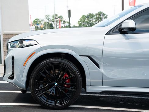 Used 2024 BMW X6 xDrive40i w/ Premium Package AWD/4WD image 24