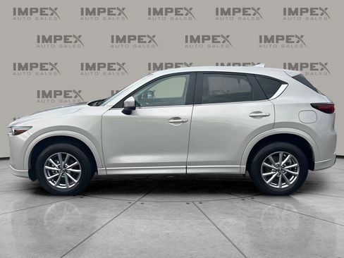 Used 2025 MAZDA CX-5 AWD 2.5 S w/ Preferred Package image 2