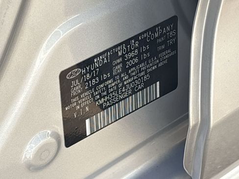 Used 2018 Hyundai Elantra GT w/ Style Package 02 image 20