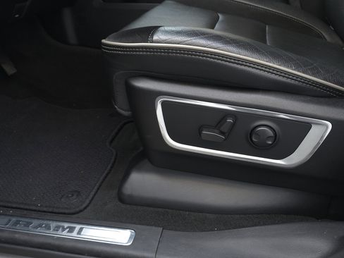 Used 2022 RAM 1500 Laramie image 10