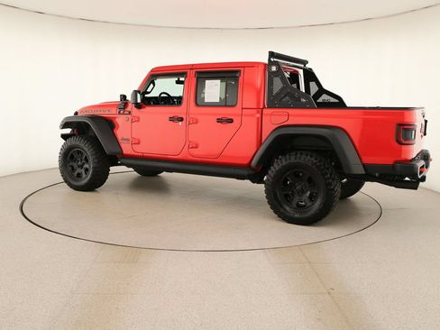 Used 2020 Jeep Gladiator Mojave AWD/4WD image 3