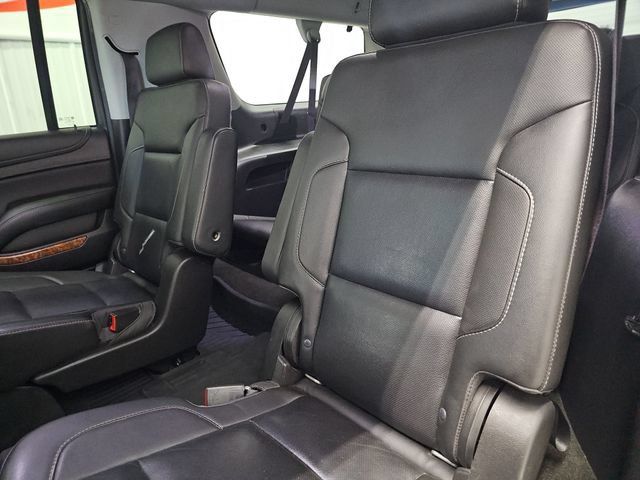Used 2017 Chevrolet Suburban Premier AWD/4WD image 36