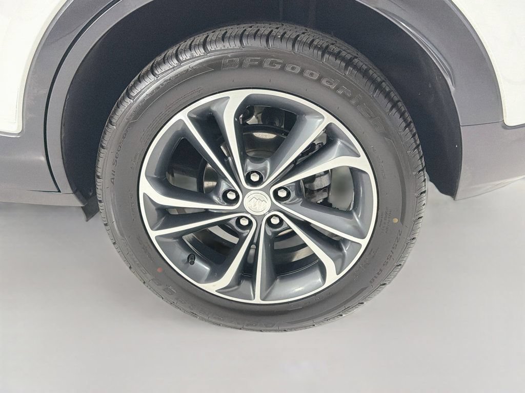 Used 2022 Buick Encore GX Essence AWD/4WD image 28