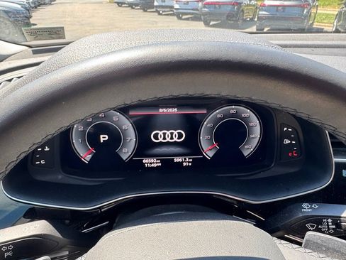 Used 2024 Audi Q7 3.0T Premium Plus AWD/4WD image 13
