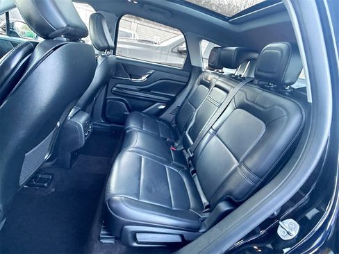 Used 2022 Lincoln Corsair Reserve w/ Equipment Group 201A image 28