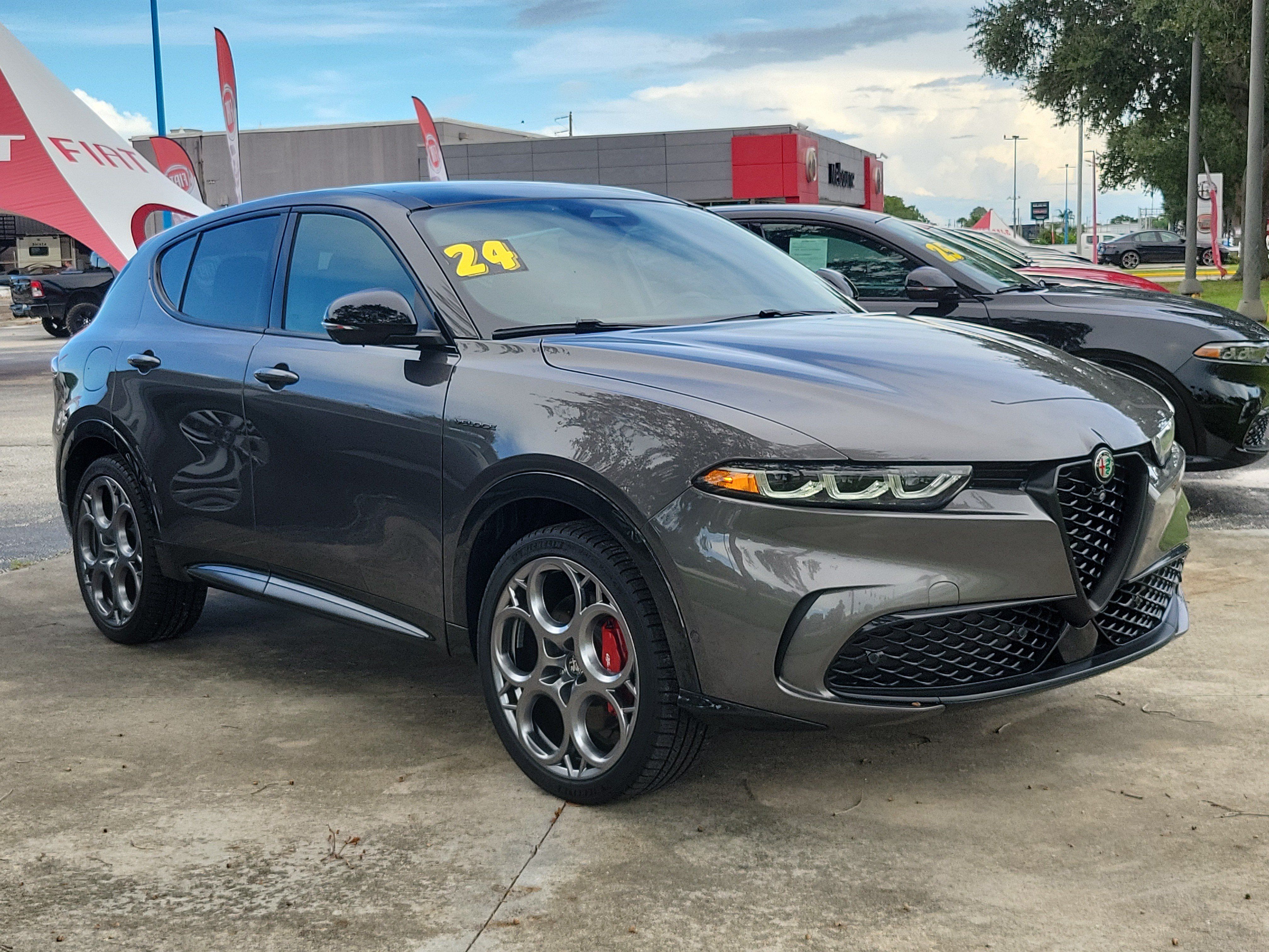 Used 2024 Alfa Romeo Tonale Veloce AWD/4WD image 1