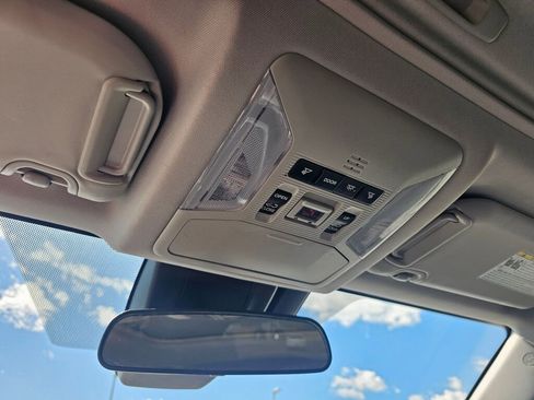 Used 2021 Toyota RAV4 XLE w/ Convenience Package image 26