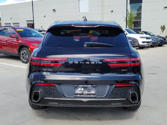 Used 2025 Genesis GV70 2.5T AWD/4WD image 4