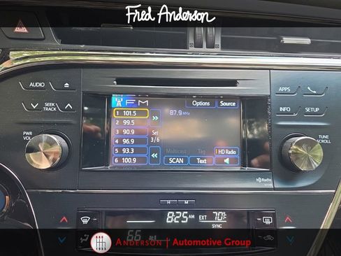 Used 2013 Toyota Avalon XLE Touring FWD image 4