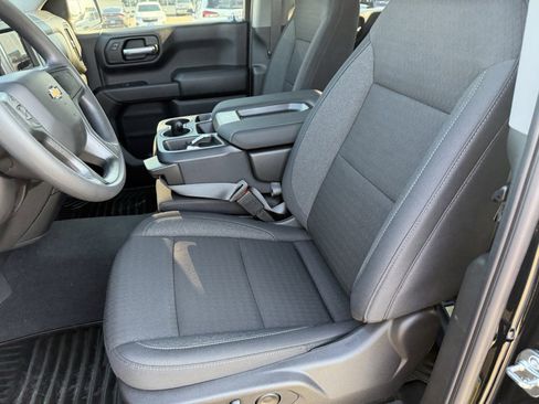 New 2026 Chevrolet Silverado 1500 Custom image 26