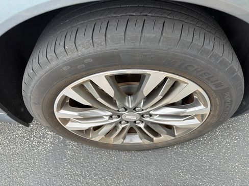 Used 2020 Cadillac XT5 Sportv AWD/4WD image 10