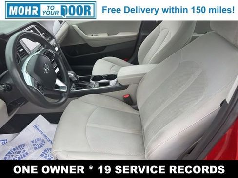 Used 2019 Hyundai Sonata SE FWD image 13