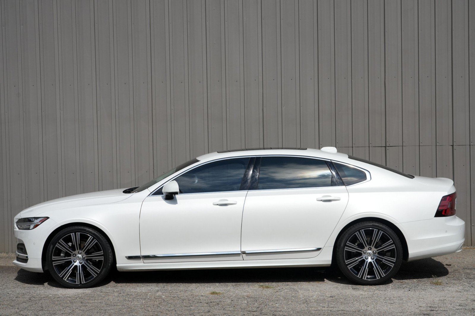 Used 2024 Volvo S90 B6 Plus w/ Protection Package Premier AWD/4WD image 49
