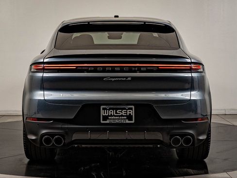 New 2026 Porsche Cayenne S image 7