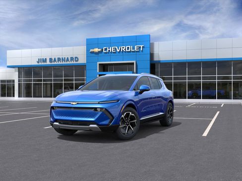 New 2025 Chevrolet Equinox EV LT image 8