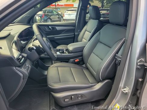 New 2026 Buick Enclave Preferred w/ Power Package AWD/4WD image 14