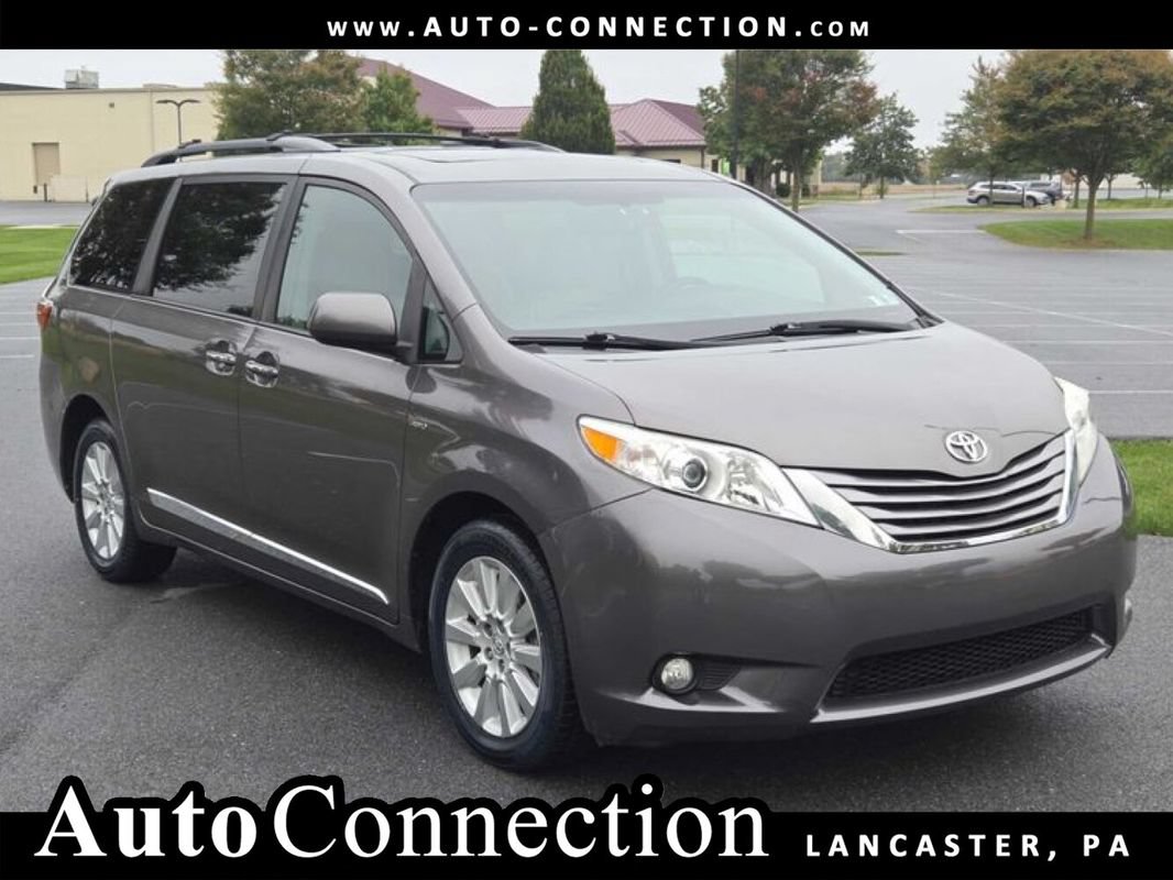 Used 2016 Toyota Sienna XLE w/ XLE Navigation Package AWD/4WD image 1