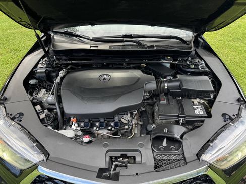 Used 2018 Acura TLX V6 w/ Technology Package FWD image 28
