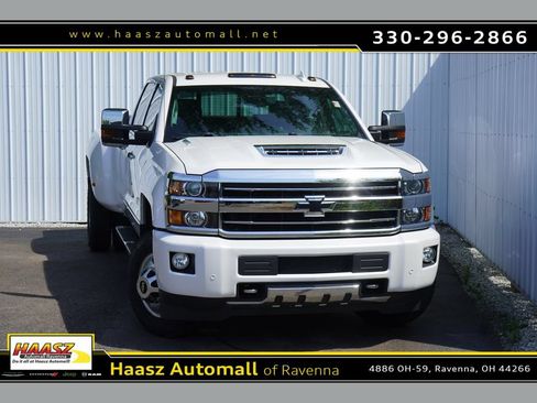 Used 2019 Chevrolet Silverado 3500 High Country w/ Duramax Plus Package AWD/4WD image 1
